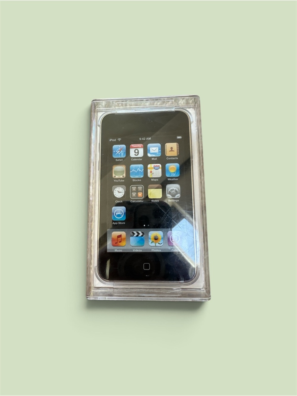 Apple iPod touch 2nd Generation 8GB Black (A1288) -  Vintage collectible